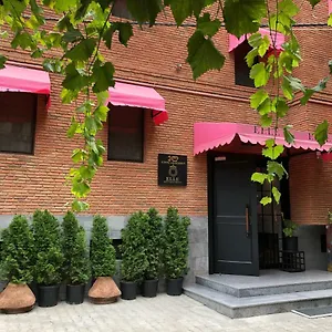 Elle Boutique Hotel