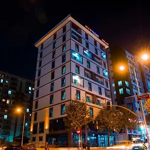 Mugwort & Hotel